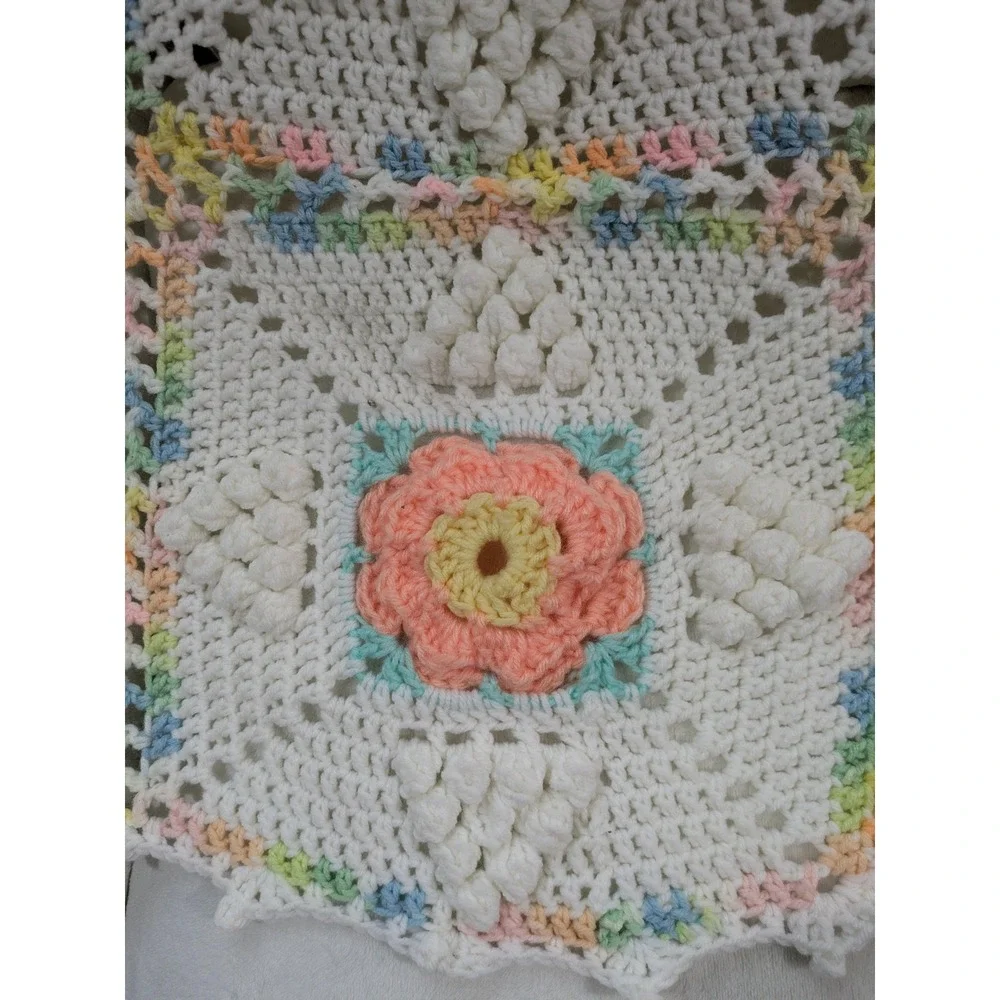 Vintage Crocheted Baby Afghan Crib Blanket Throw‎ Floral Pastel 50x38 Handmade